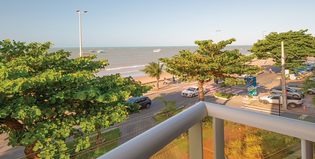 Superior Frente Família